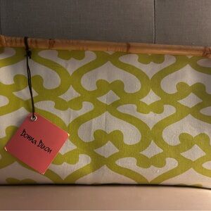 Donna Dixon Stella Bamboo Green and White Patterned Clutch NWT Vintage